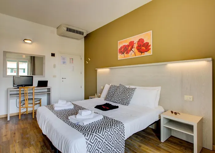 Christian Ideale Per Famiglie 3* Riccione