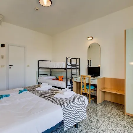 Christian Ideale Per Famiglie Риччоне