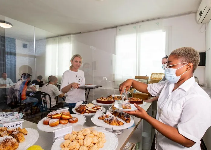 Christian Ideale Per Famiglie 3* Riccione